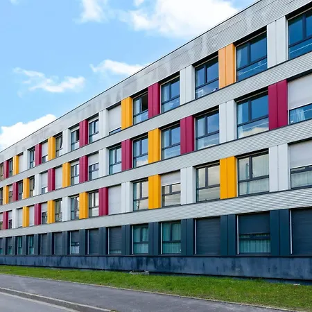 Apartment 59 - Le Lokup - Wifi - Proche Tram Reims